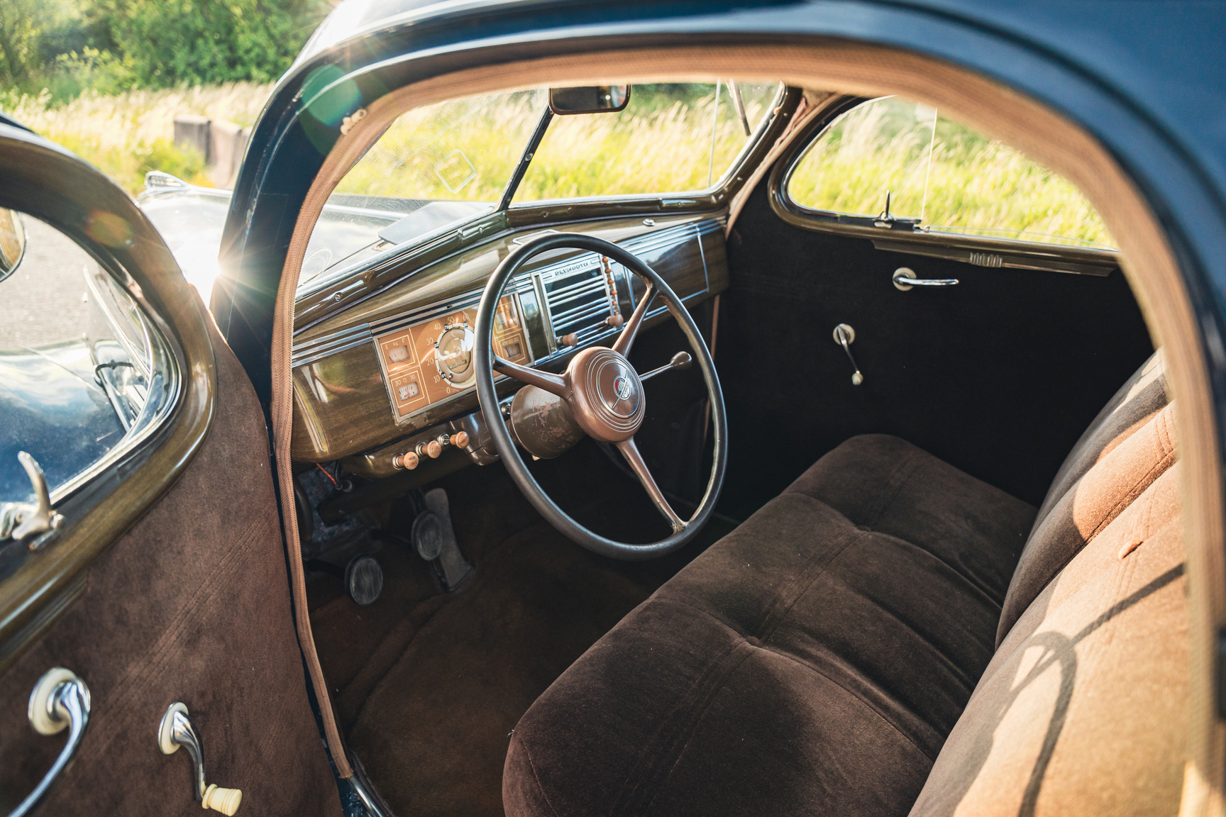 Interiörbild 1939 Plymouth Road king P8 Coupe  (2)