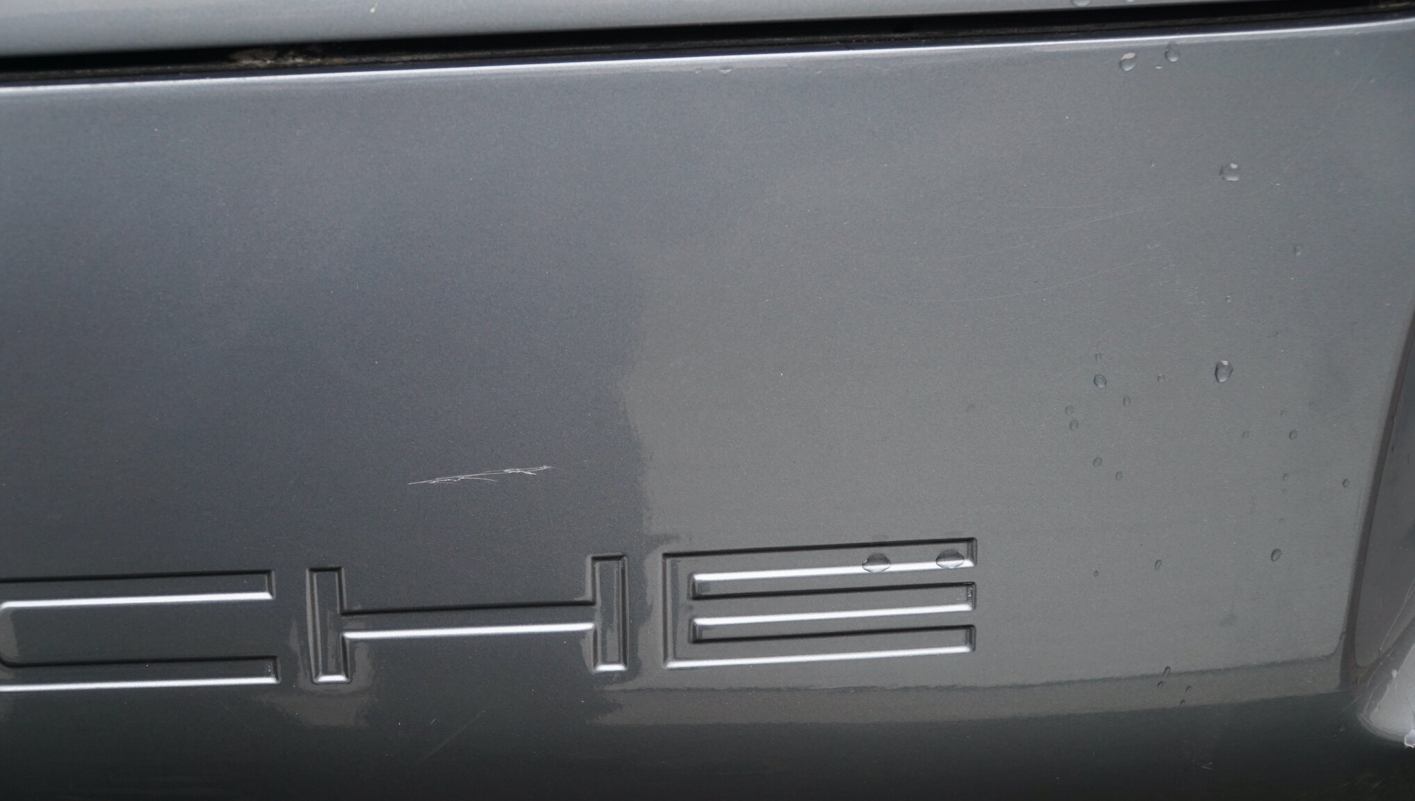 Exterior image of 1983 Porsche 928S (20)