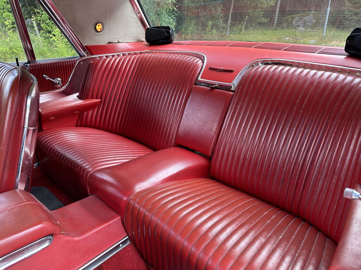 Interior image of 1965 Ford Thunderbird Hardtop 6.4 (16)