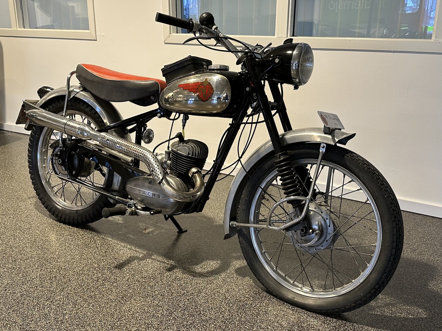Exterior image of 1954 NV 23 Supersport