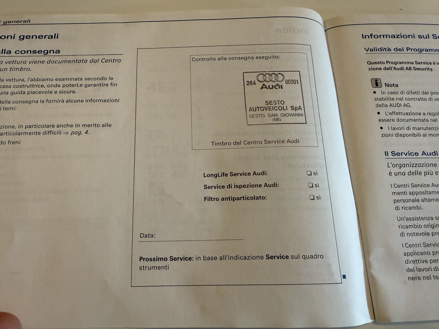 Documentation for 2009 Audi S8 5.2 V10 FSI Quattro