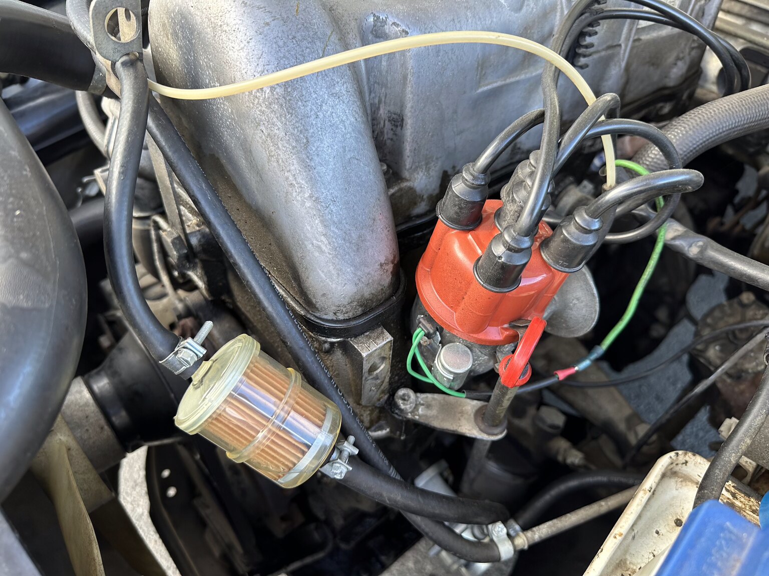 1975 Mercedes Benz 200, Mekanik