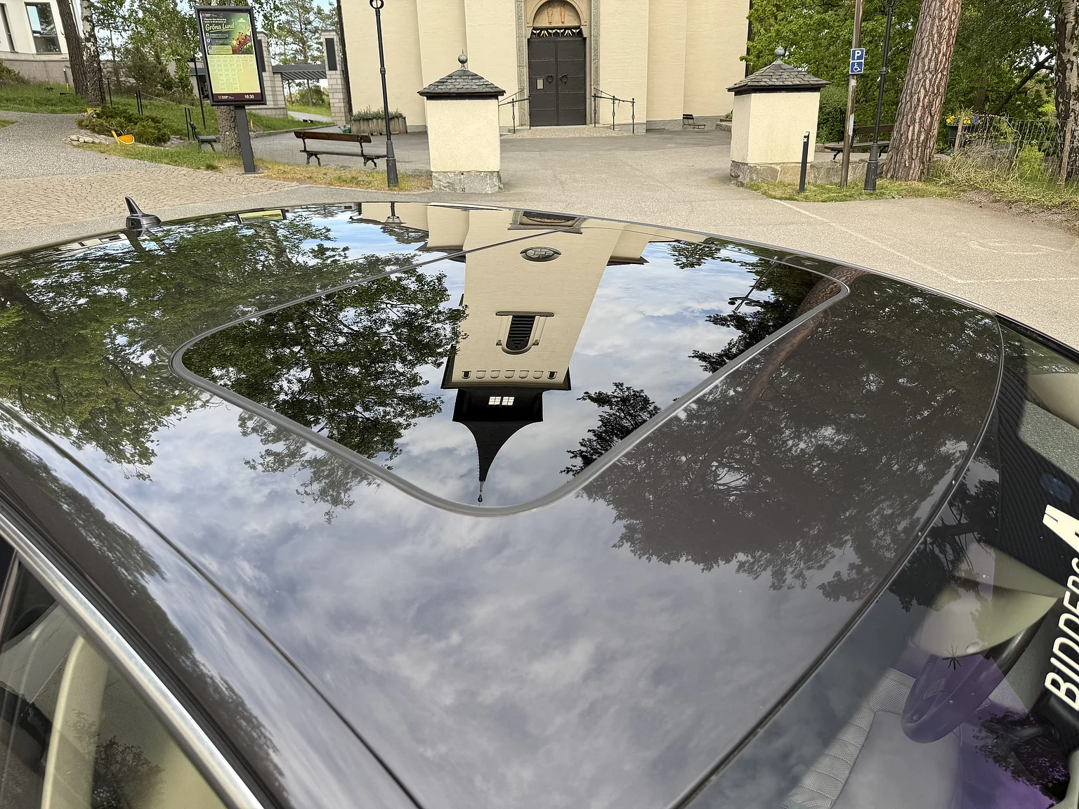 Aussenfoto 2009 Volkswagen Phaeton W12 LWB Executive (34)
