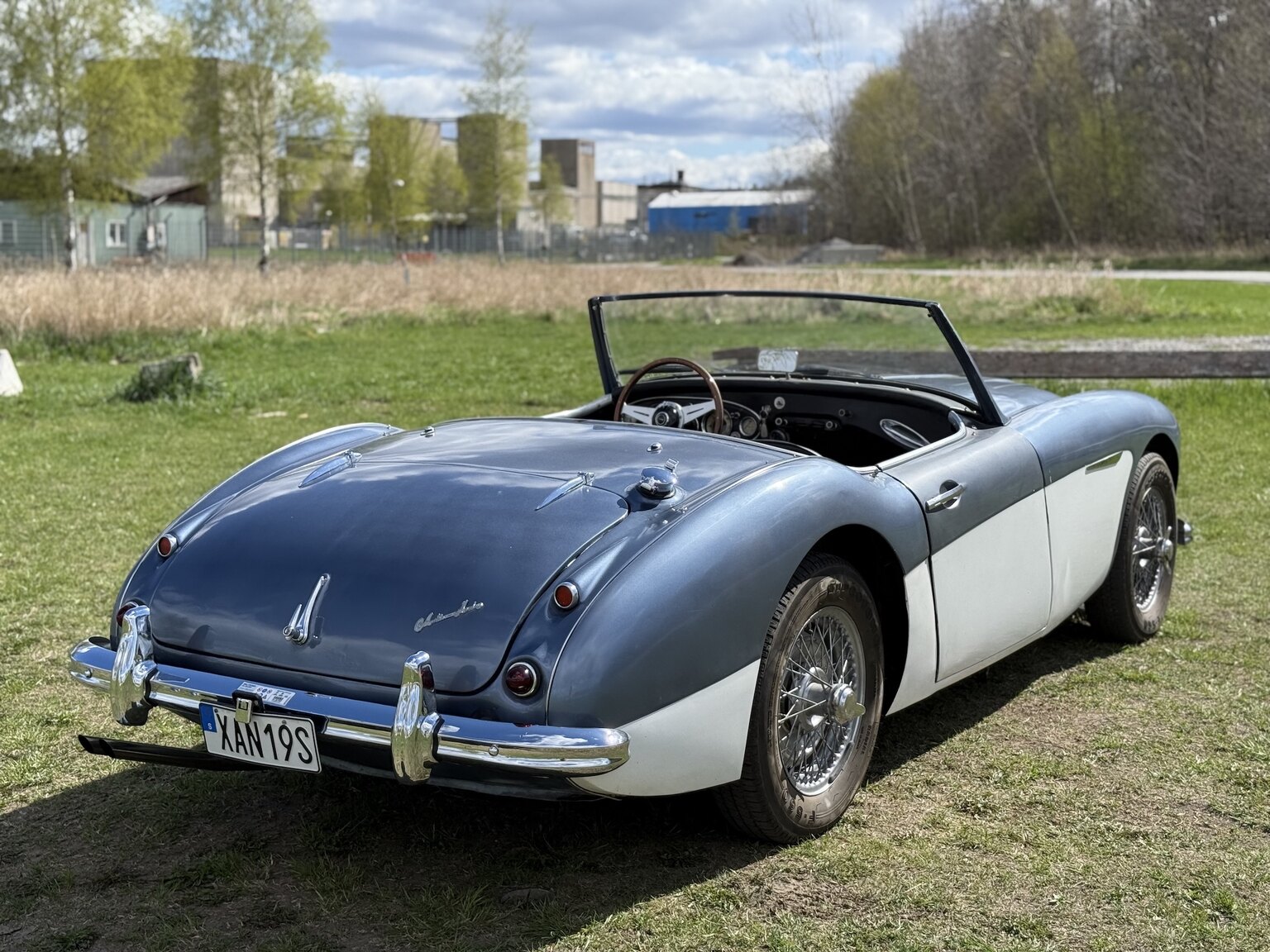 Exteriörbild på 1958 Austin-Healey 100-6