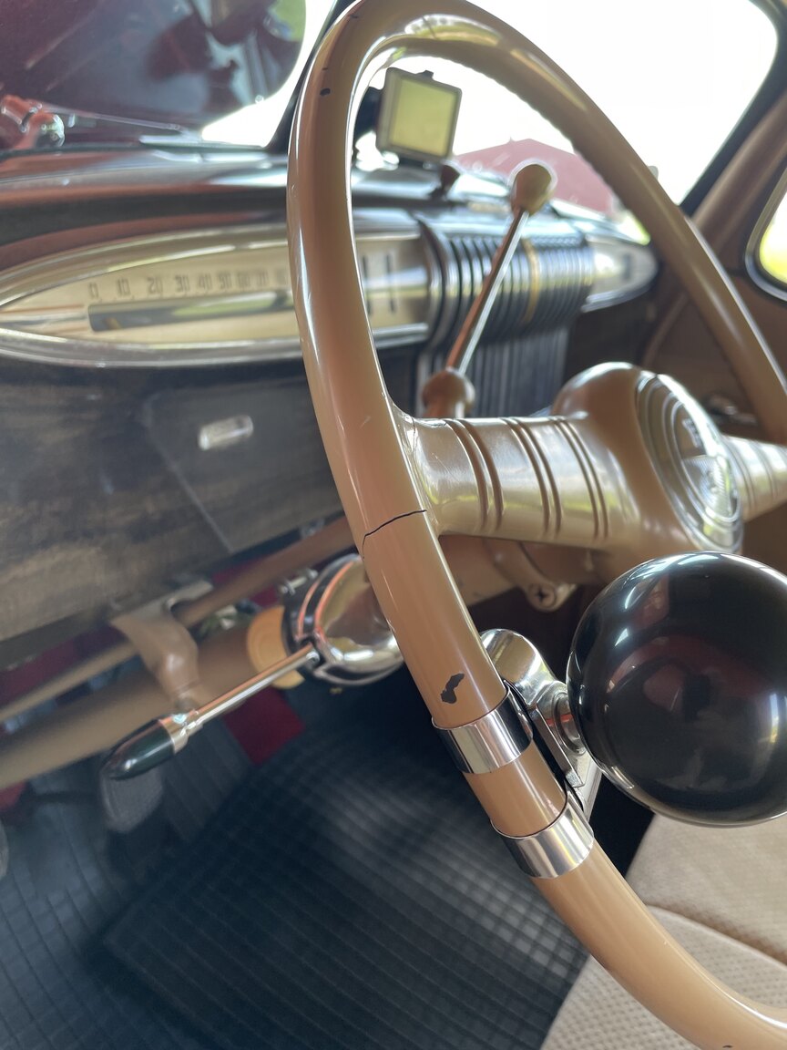 Interior image of 1940 Hudson Modell 40 Traveller Brougham 