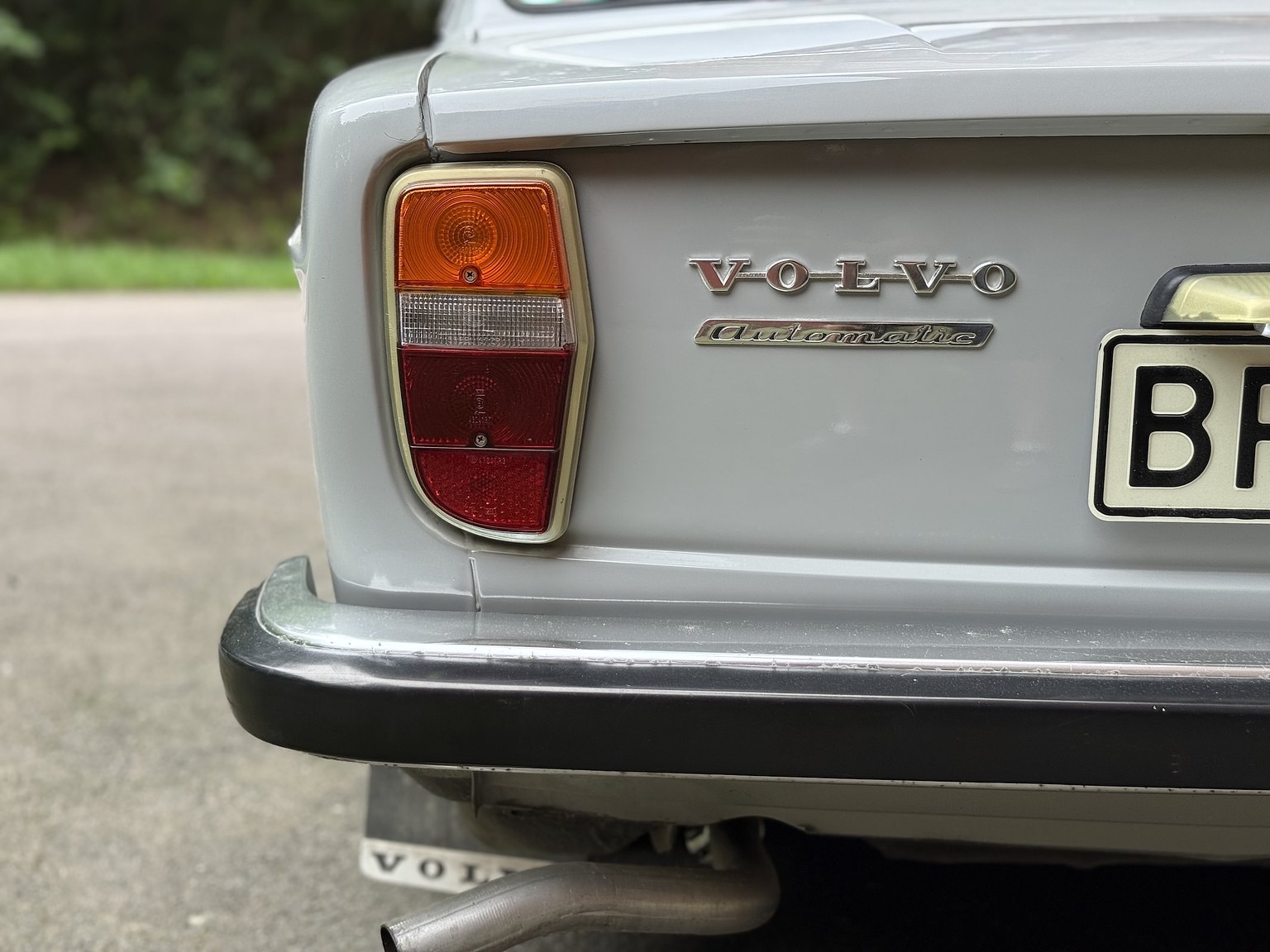 Exterior image of 1970 Volvo 142 Automatic
