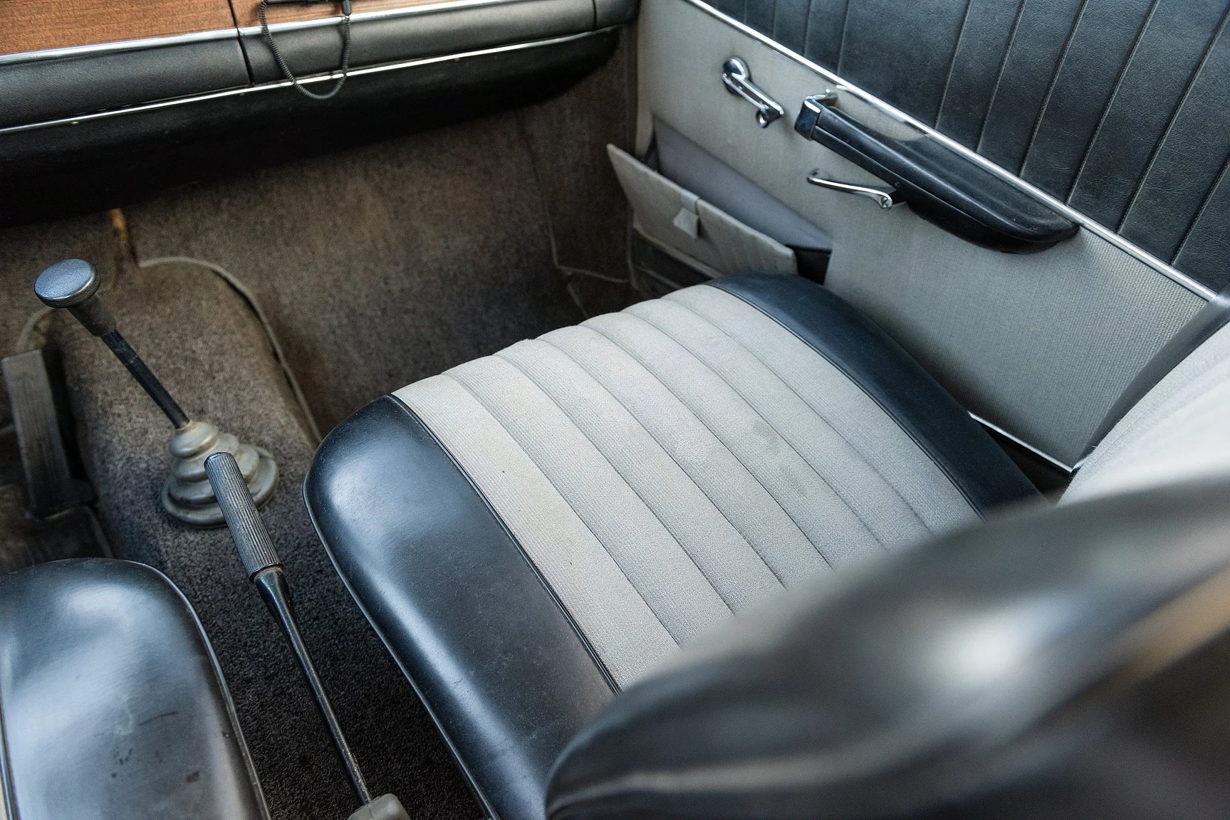 Interiörbild 1964 BMW 1800 (20)