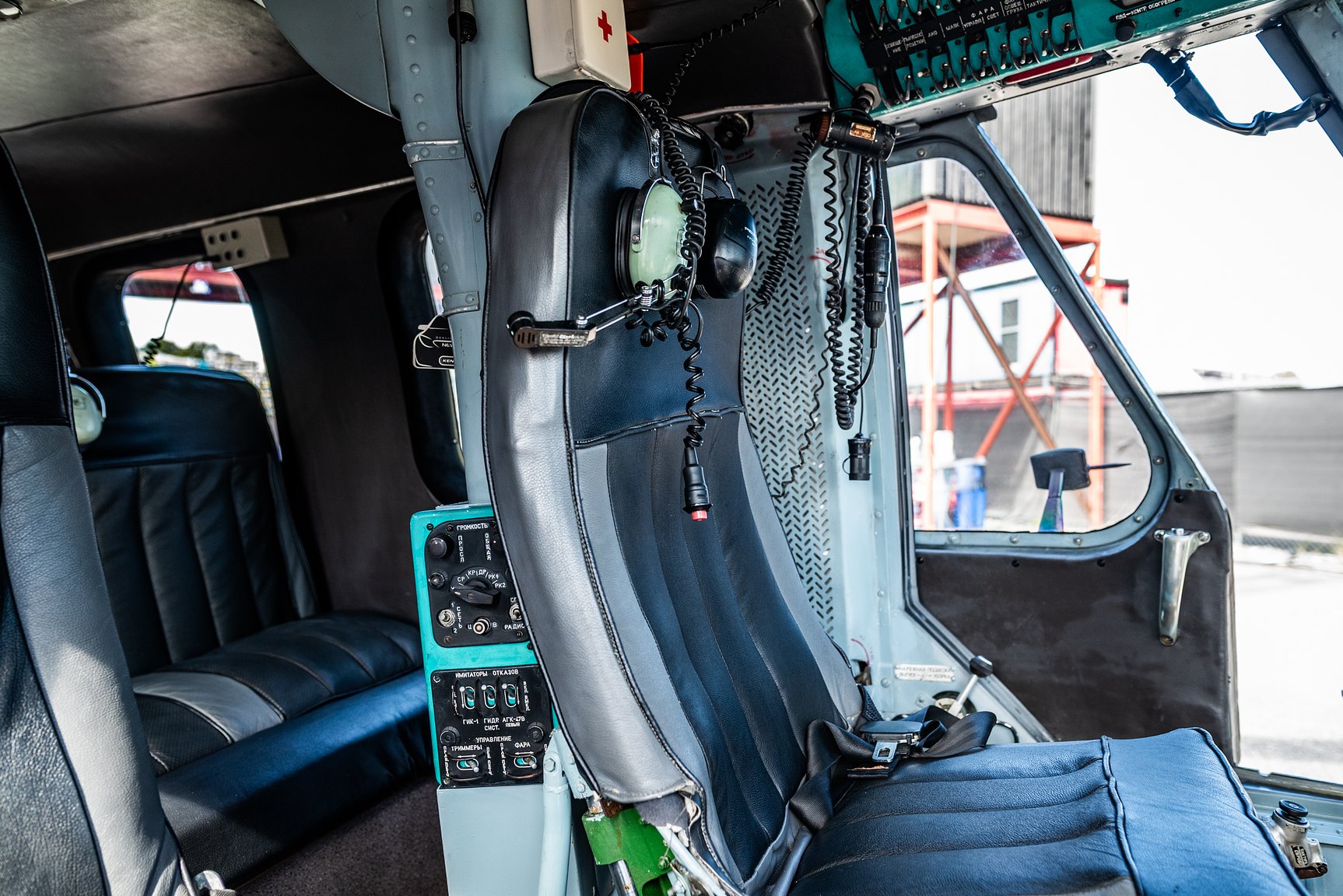 Interiörbild 1974 MIL Mi-2