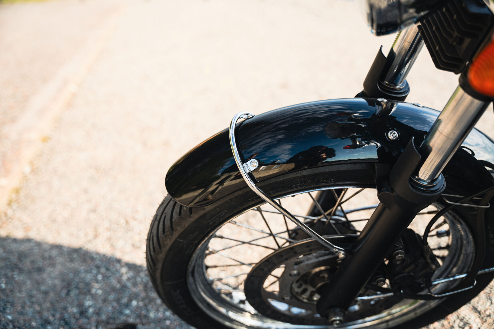 Exterior image of 2007 Triumph Bonneville MH (30)