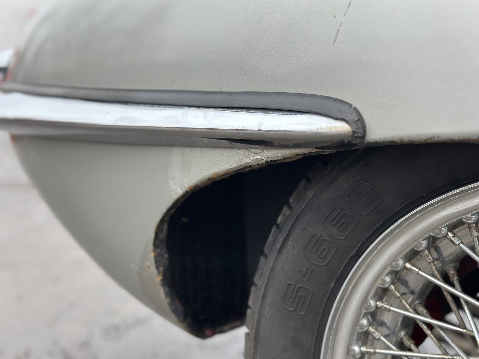 Exterior image of 1962 Jaguar E-Type 3.8 Series I