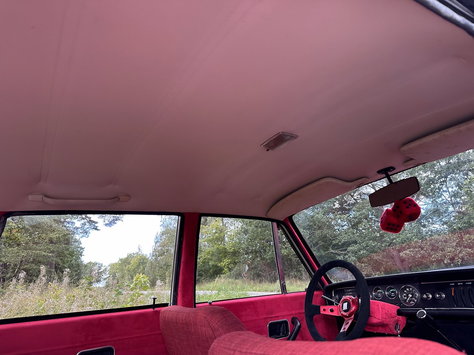 Innenraumfoto von 1969 Volvo 144 custom