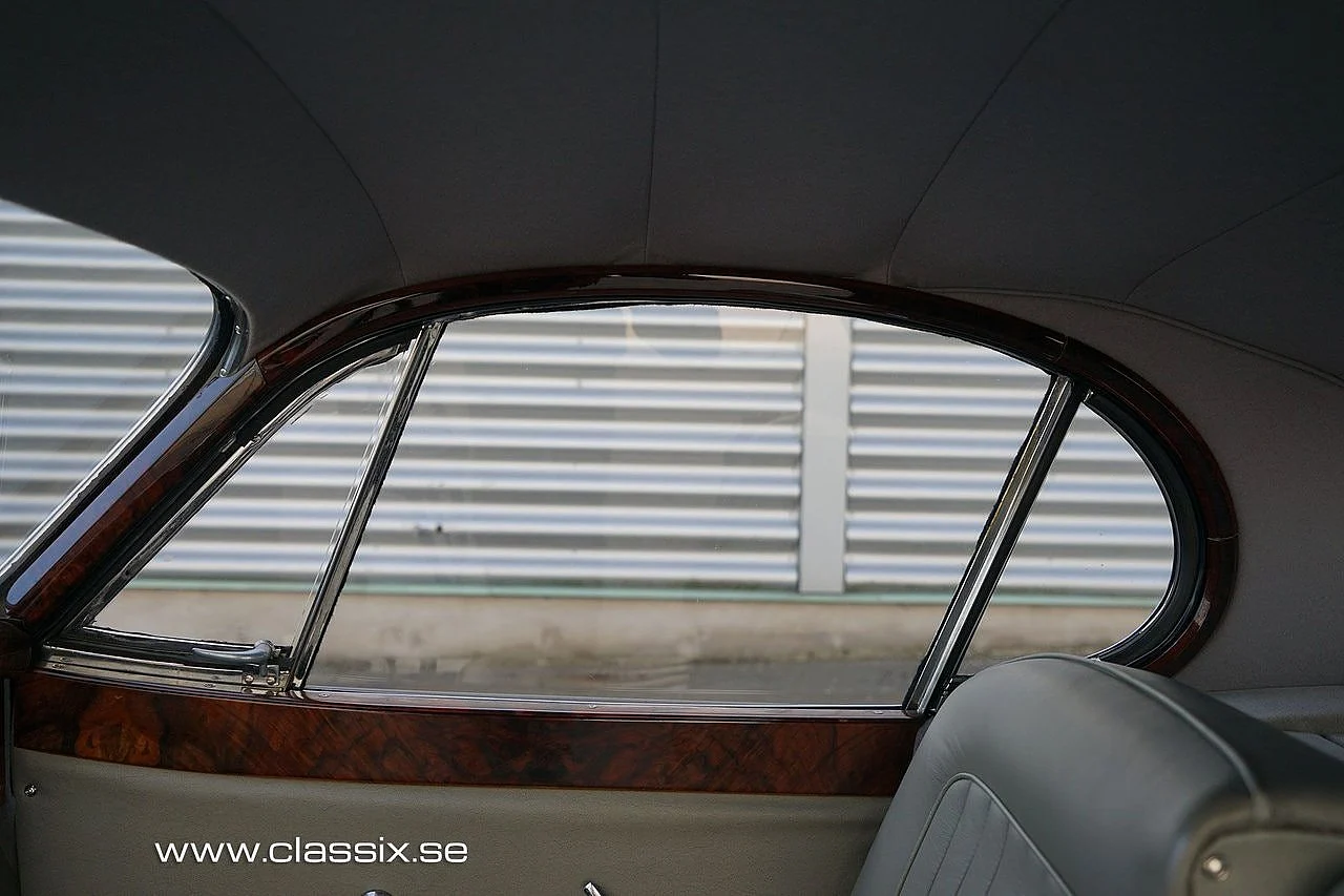 Bild von 1952 Jaguar XK120 (8)