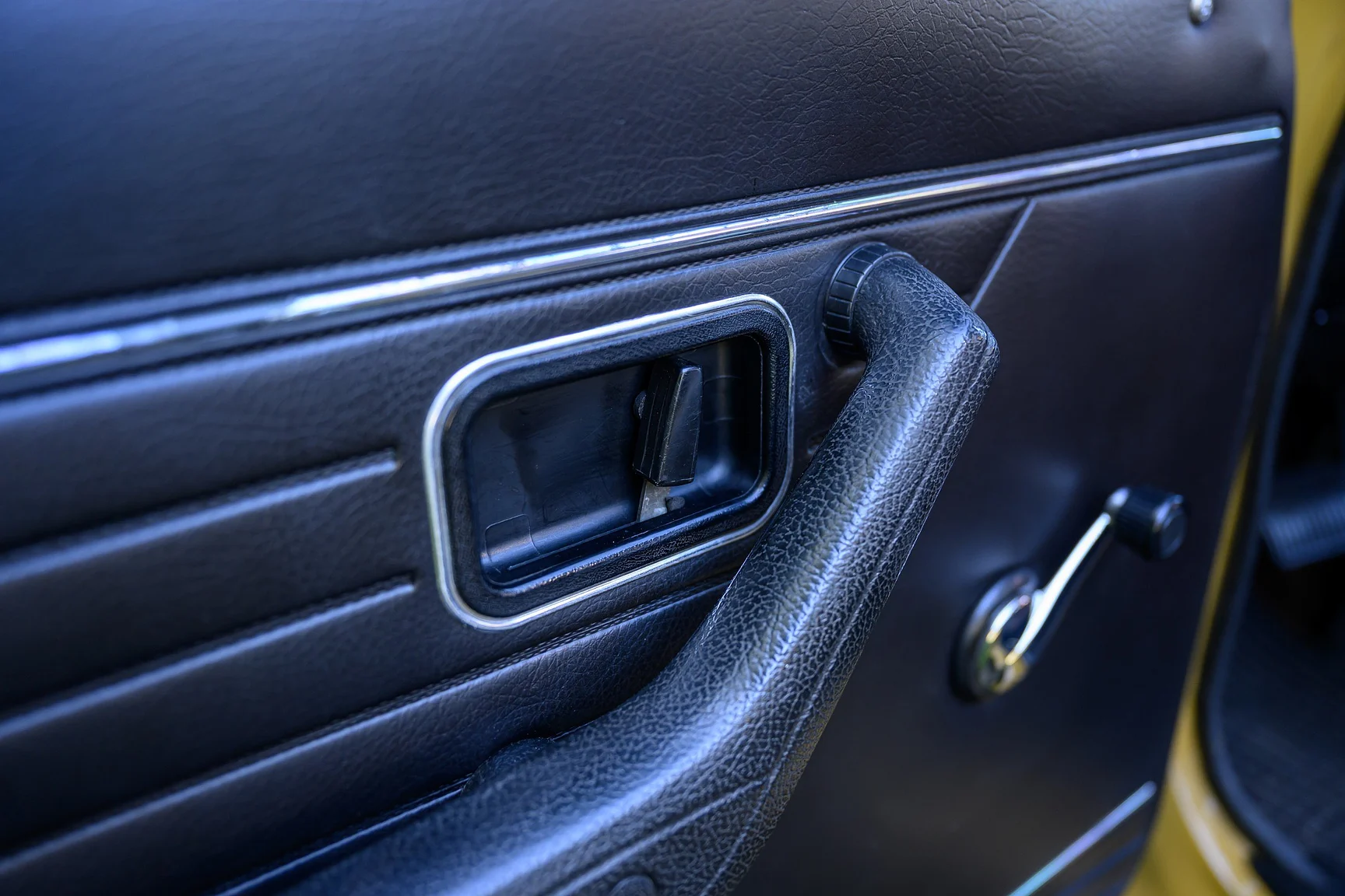 Interiörbild 1971 Volvo 144 2.0 Automatic (16)
