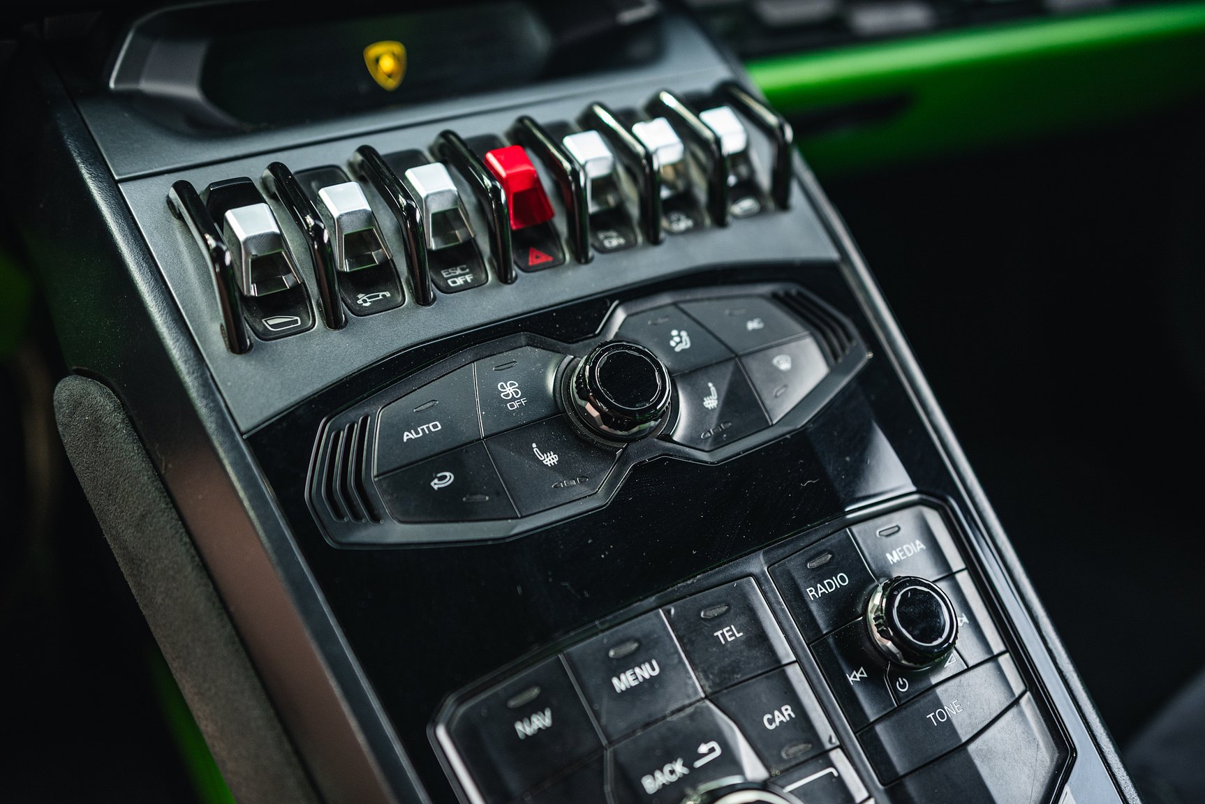 Interiörbild 2016 Lamborghini Huracan LP-610-4