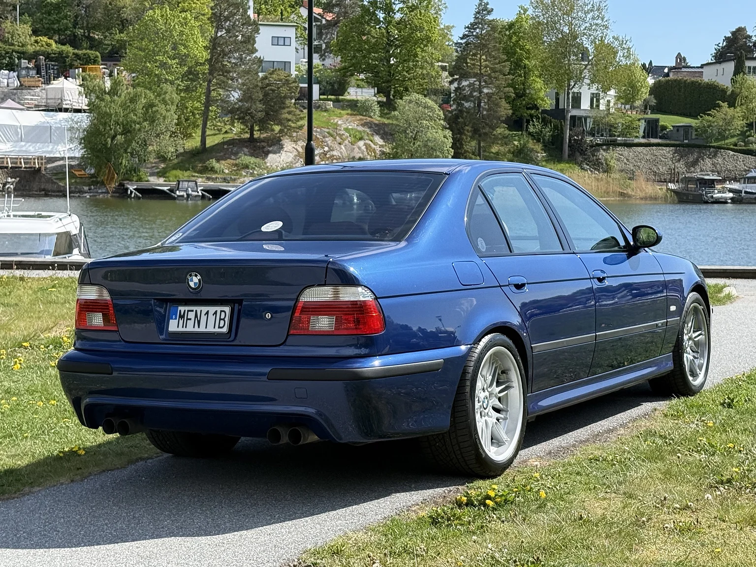 Exterior image of 2001 BMW M5 E39 LCI (82)