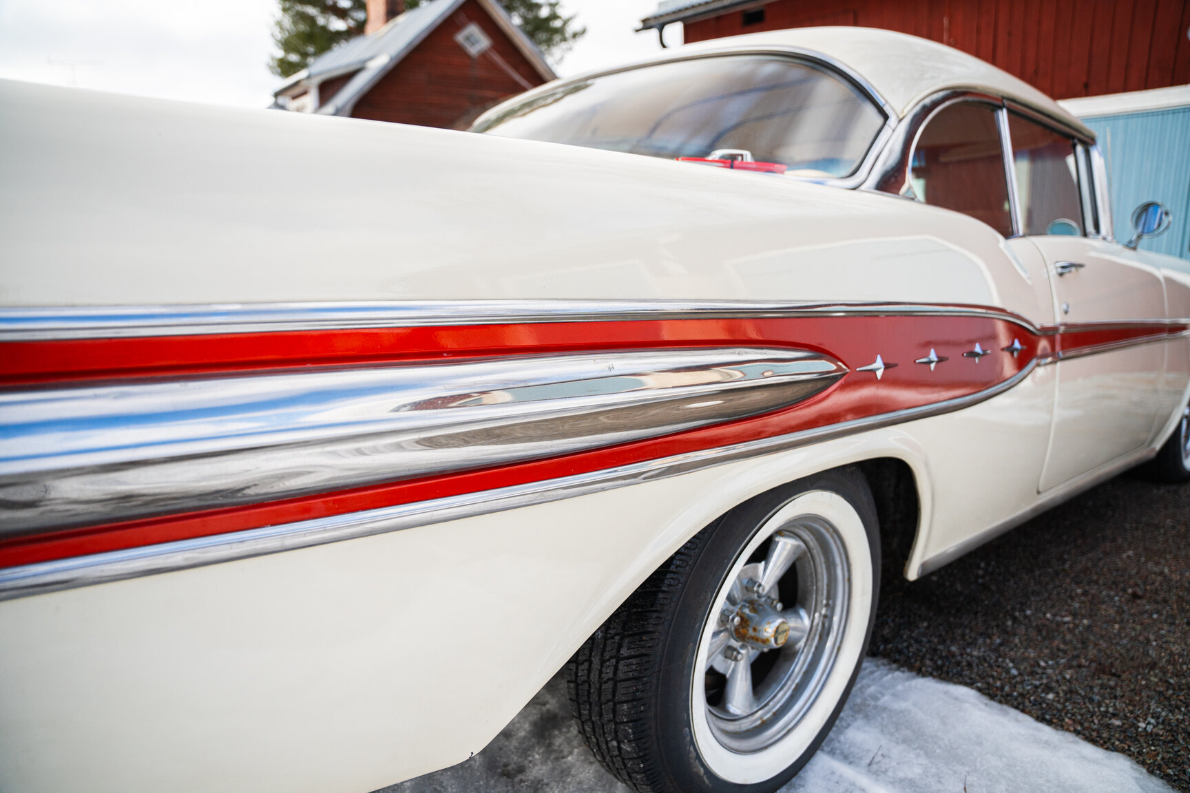 Exterior image of 1957 Pontiac Star Chief