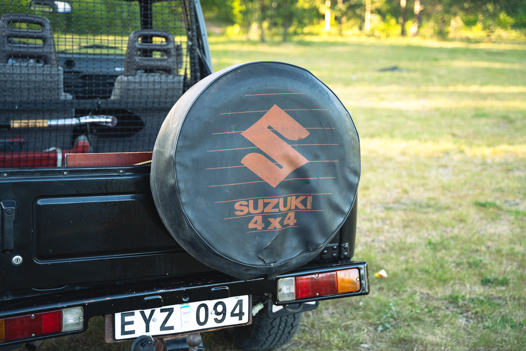 Exterior image of 1987 Suzuki SJ413 long