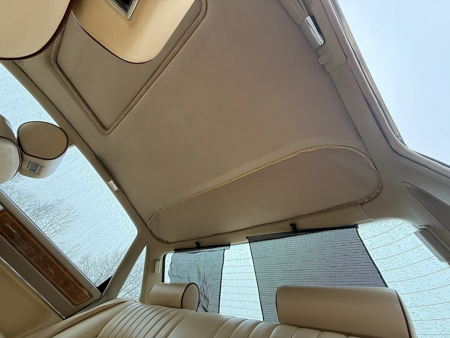 Innenraumfoto von 1991 Jaguar XJ40 Sovereign (62)