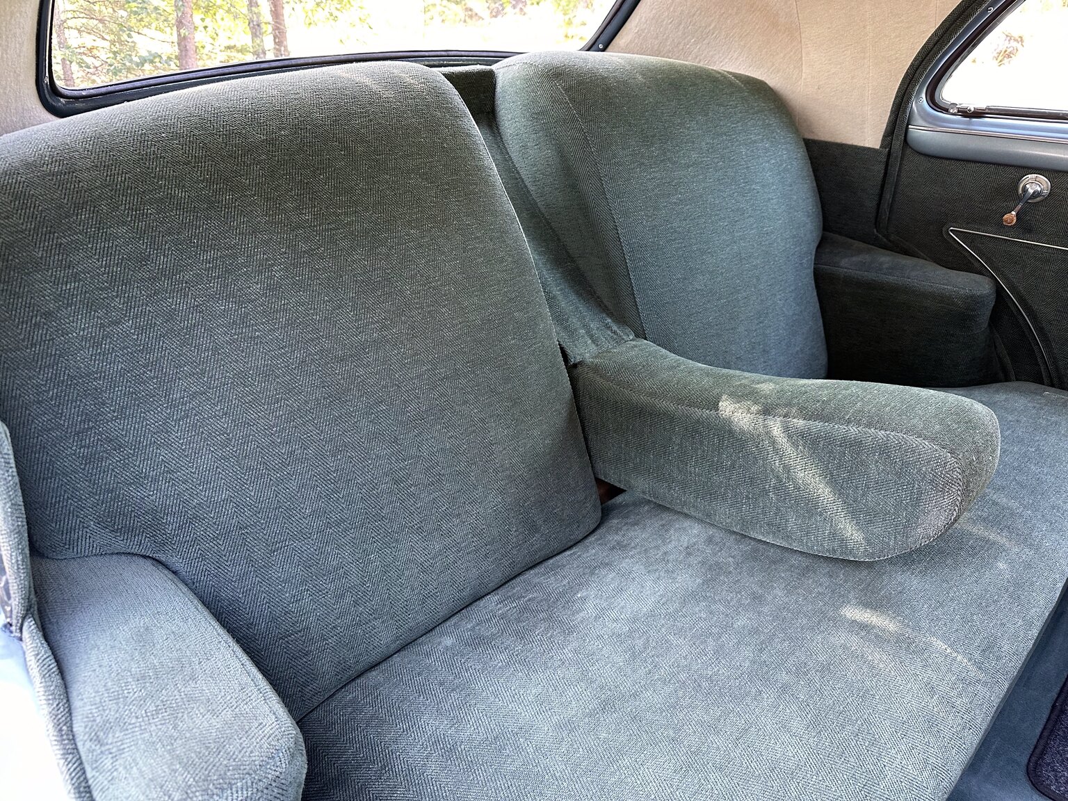 Interior image of Buick Sedan Special 8