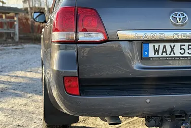 #<Image:0x00007fa04c9f6a48>