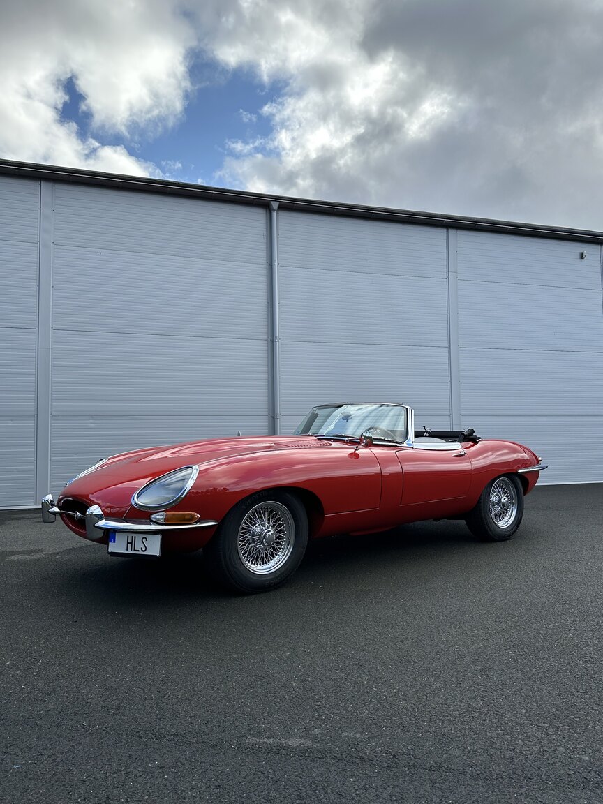 Aussenfoto 1965 Jaguar E-Type Series 1 (3)