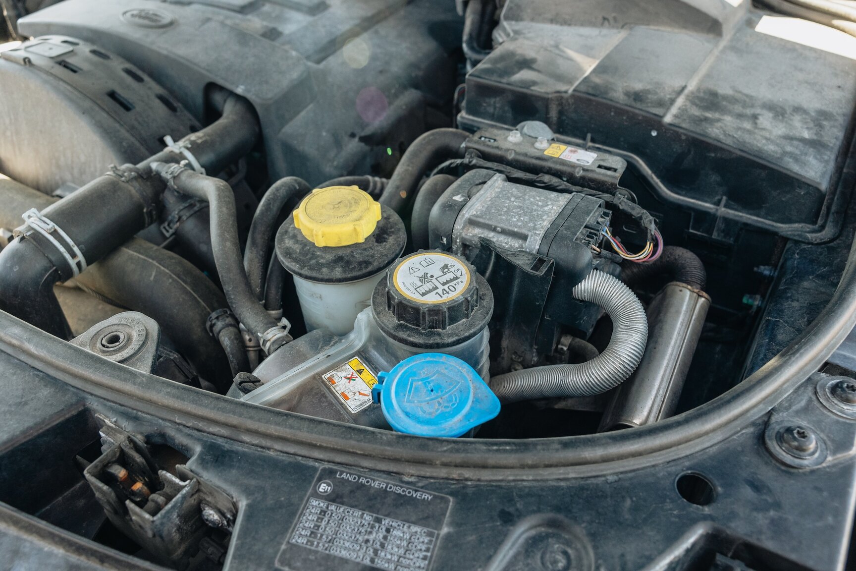 Image of 2015 Land Rover Discovery 3.0 TDV6 mechanics