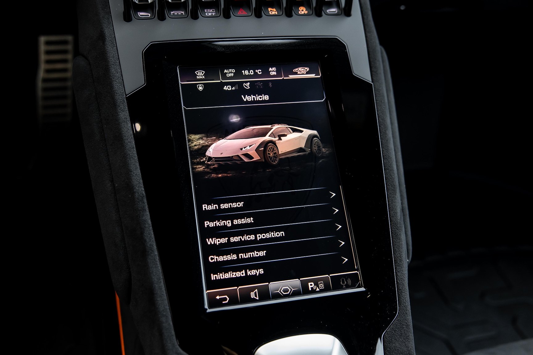 Interiörbild 2023 Lamborghini Huracan Sterrato