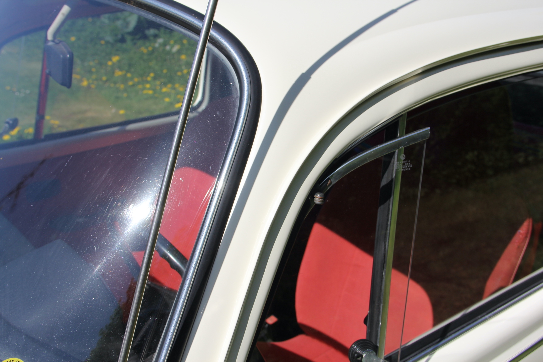 Aussenfoto 1974 Volkswagen Beetle 1303 S (50)