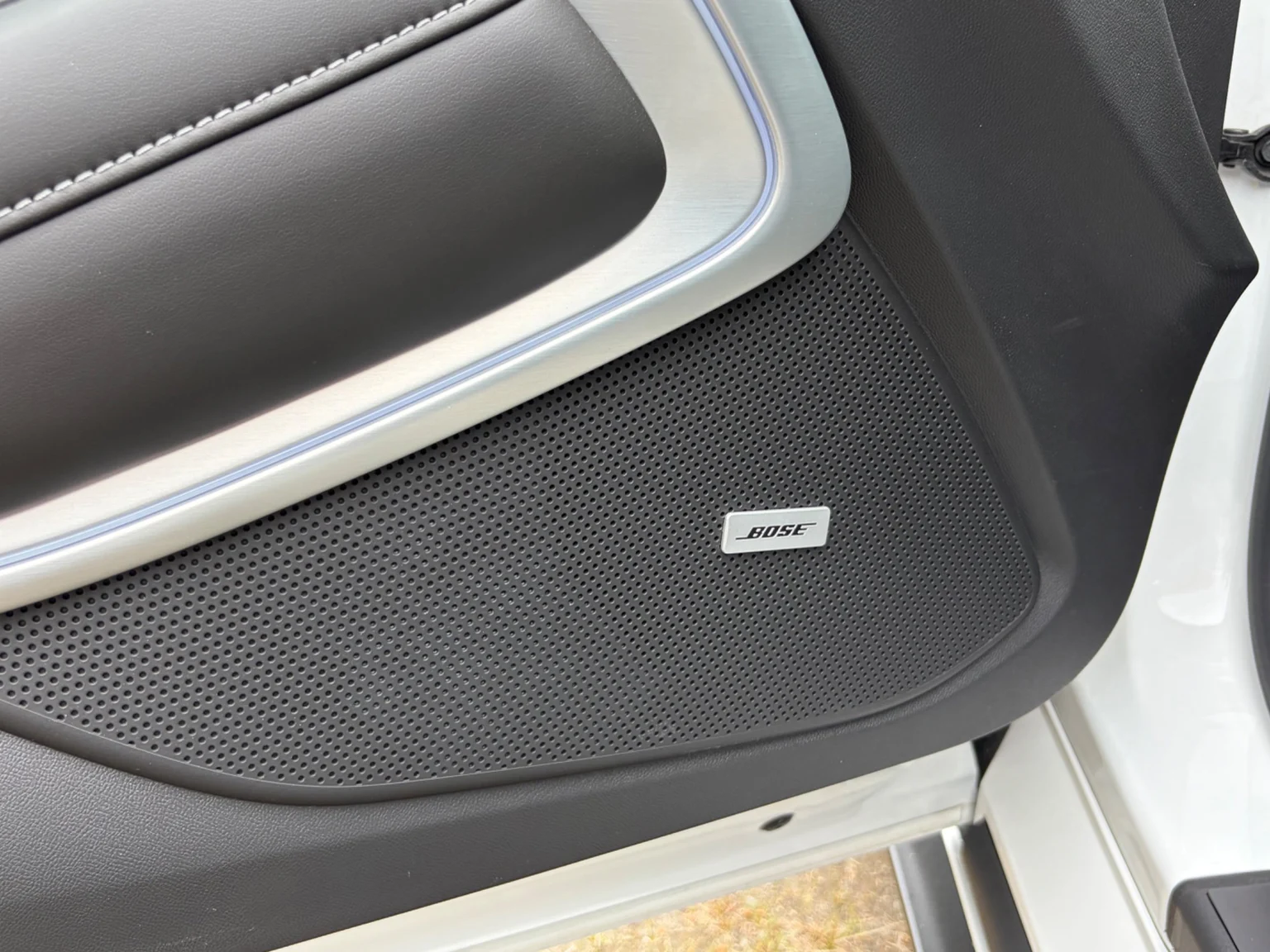 Interiörbild 2017 Chevrolet Camaro SS (15)