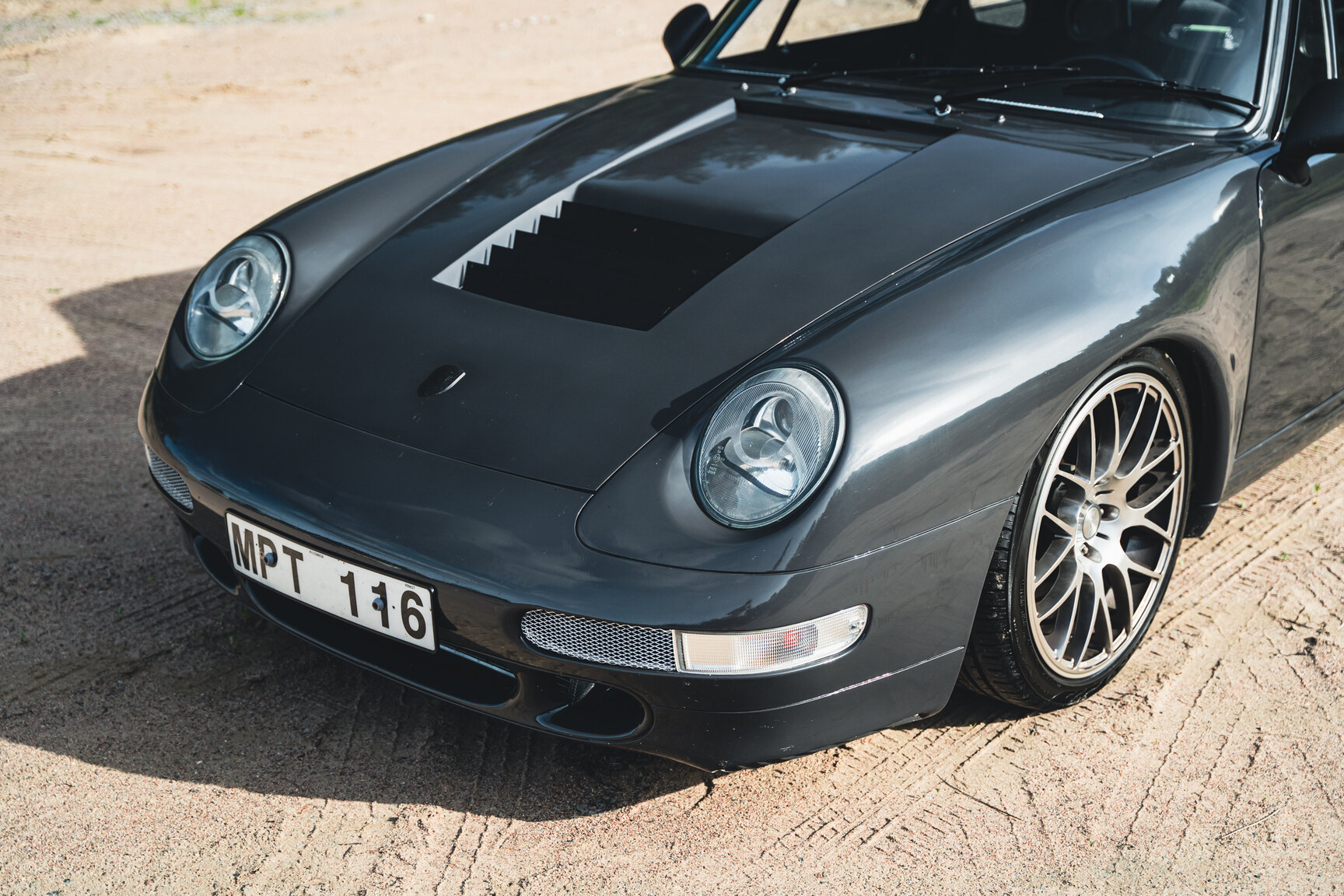 Exteriörbild på 1973 Porsche 911 SFRO