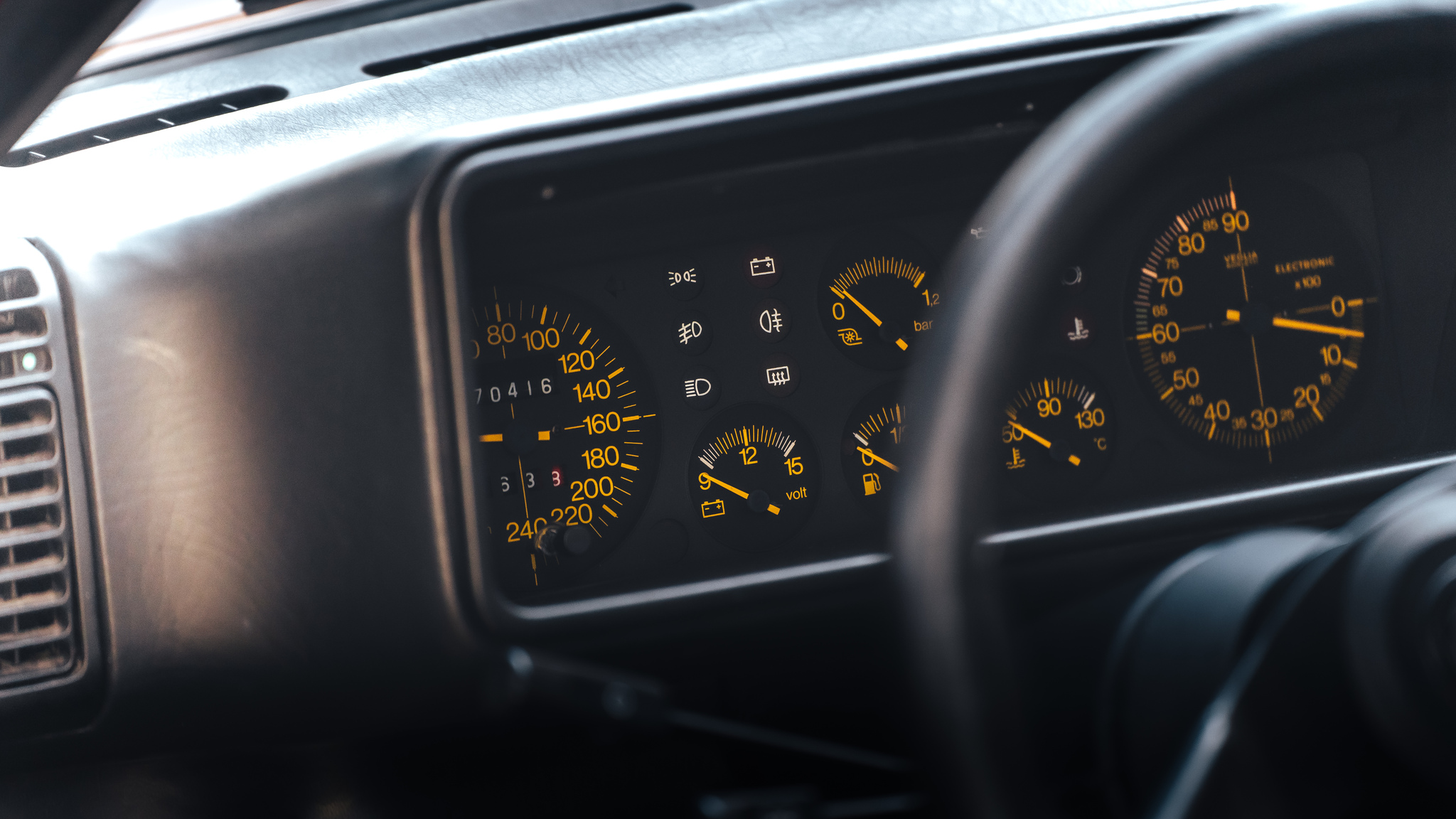 Interior image of 1989 Lancia Delta Integrale 16V