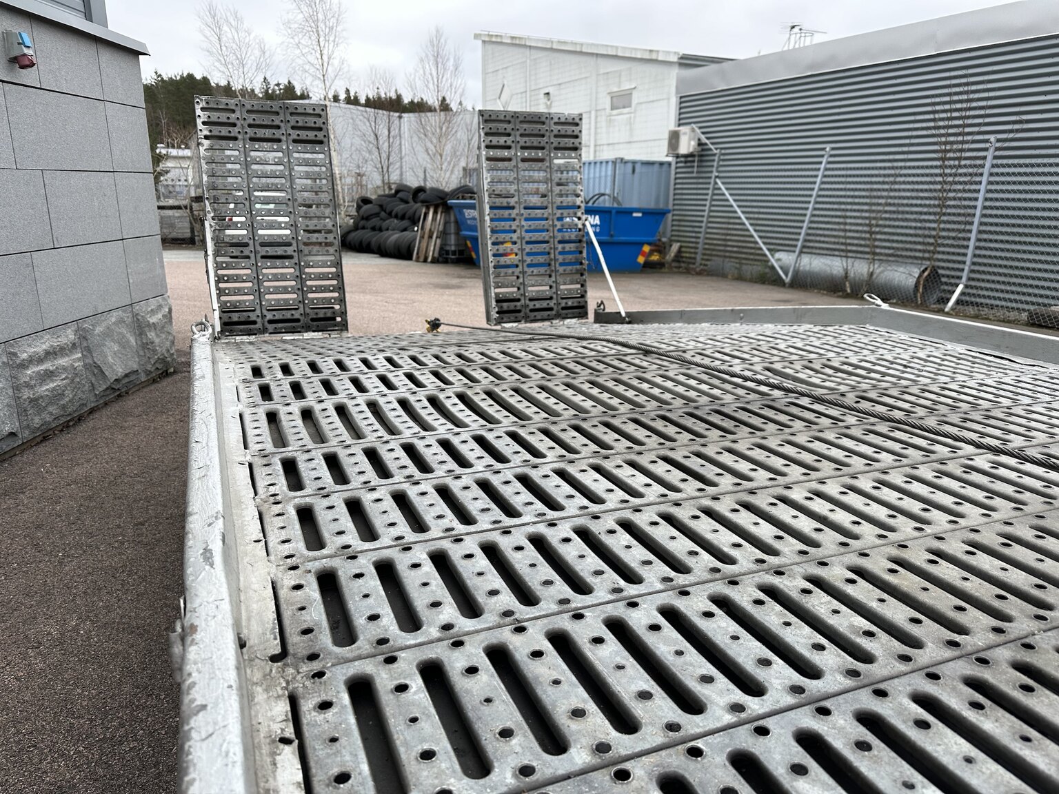 Aussenfoto 1981 Volkswagen LT45 biltransport (35)