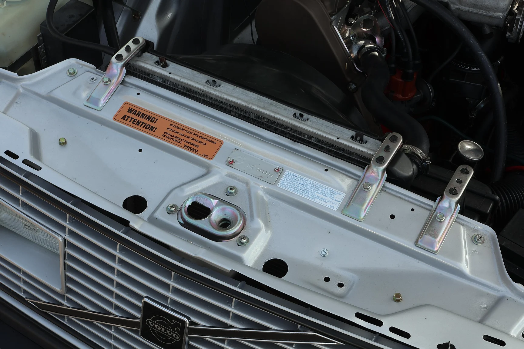Image of 1978 Volvo 242 GT mechanics (6)