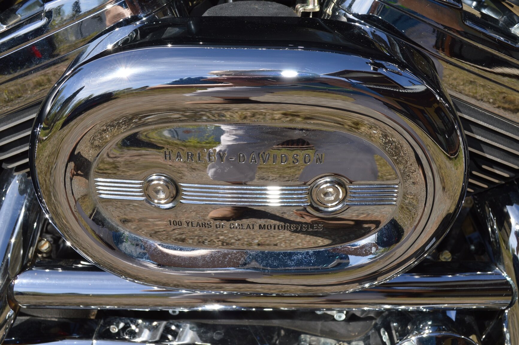 Exteriörbild på 2003 Harley-Davidson XL1200C 100 anniversary