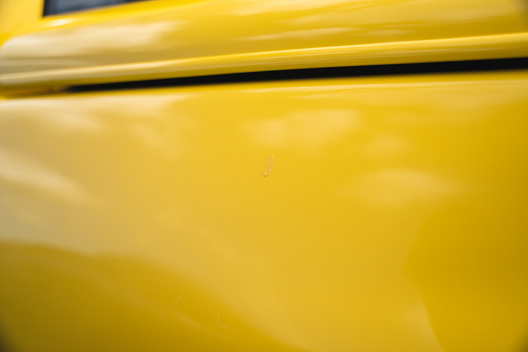 Exteriörbild på 2005 Dodge Ram 1500 Bumble Bee