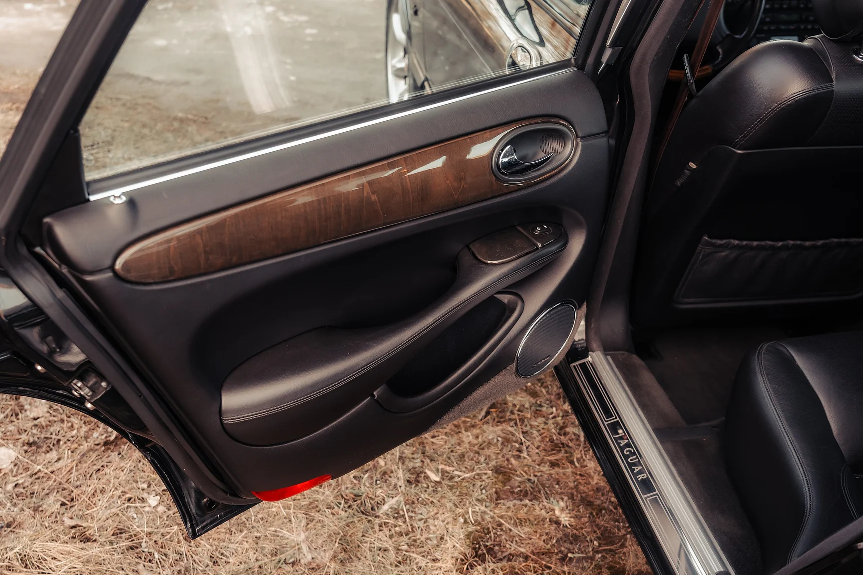 Innenraumfoto von 1997 Jaguar XJR 4.0 Kompressor NO RESERVE (63)