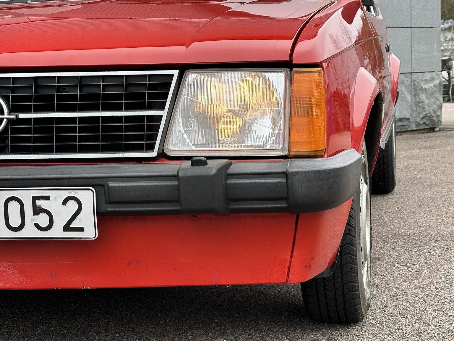 Exterior image of 1983 Opel Kadett (7)