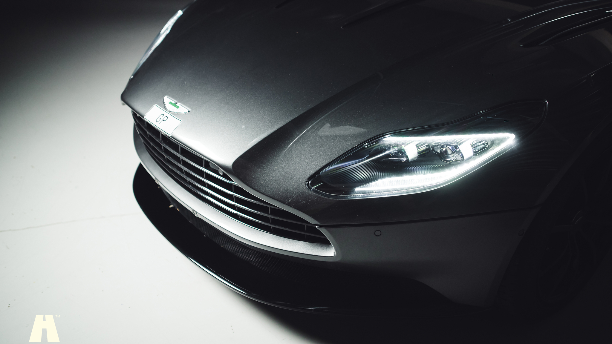 Aussenfoto 2019 Aston Martin DB11 AMR (9)