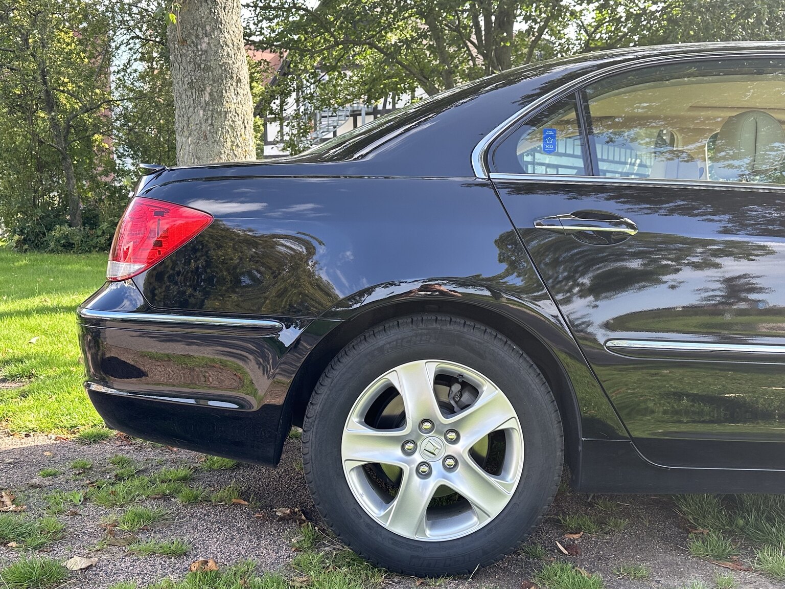 Aussenfoto 2007 Honda Legend (47)