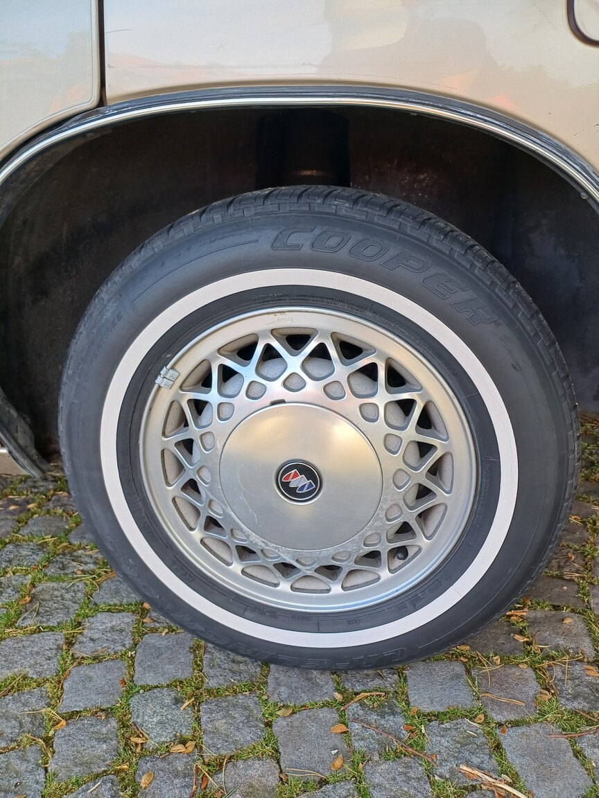 Aussenfoto 1992 Buick Park Avenue