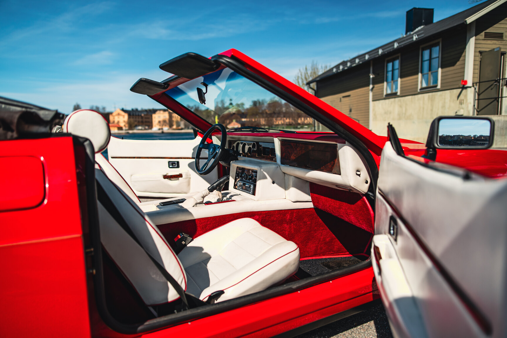 Interiörbild 1985 TVR 350i Cabriolet 3.5 V8
