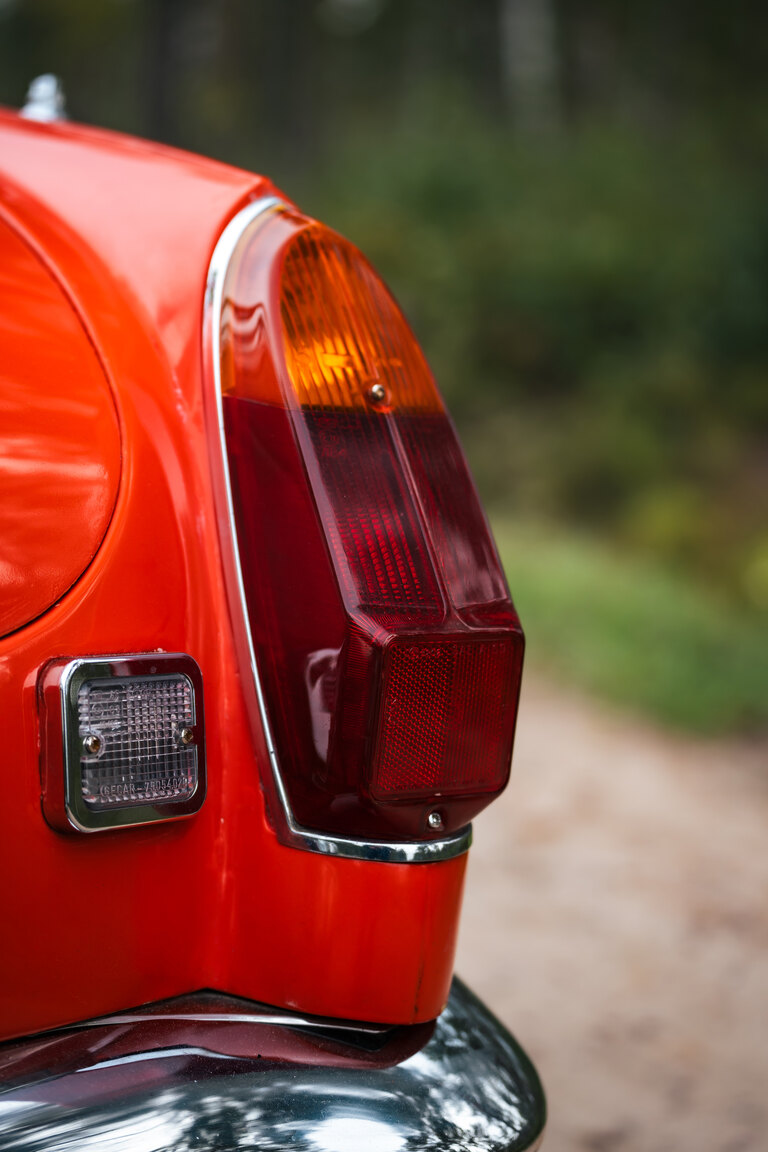 Aussenfoto 1973 MG MGB Roadster (32)