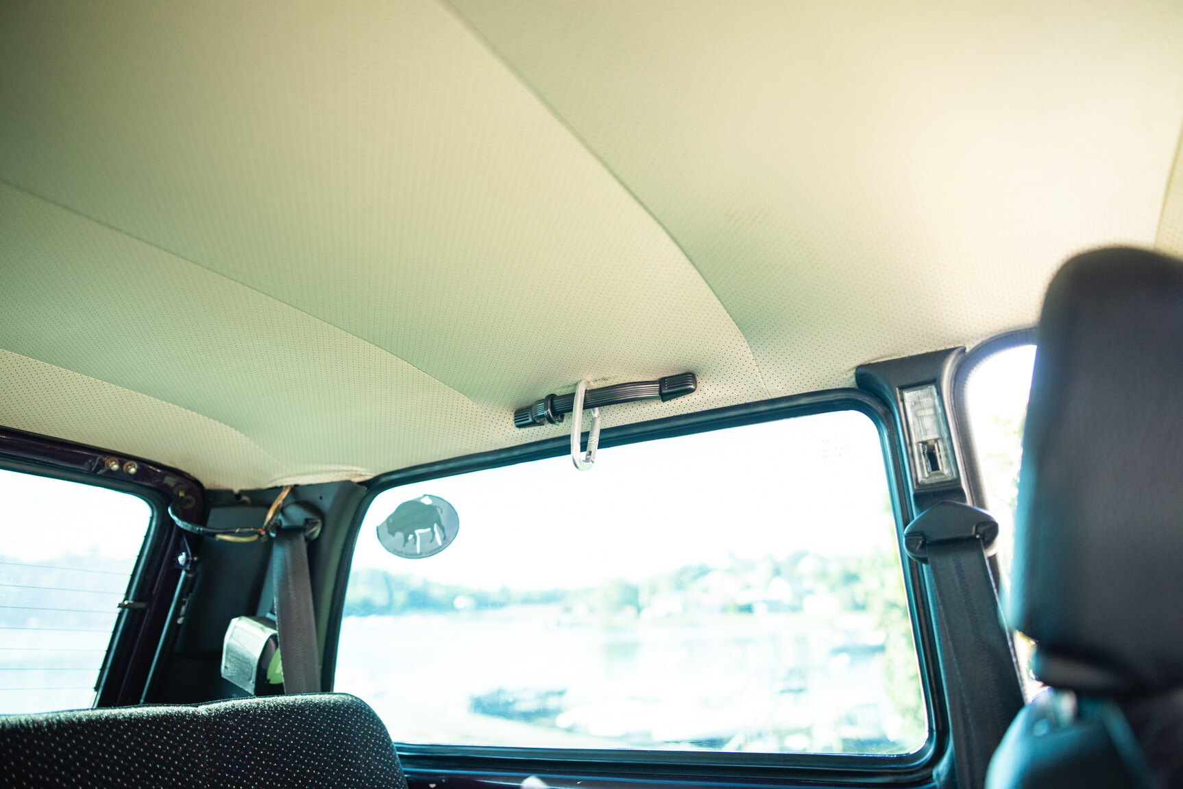 Interior image of 2004 Lada Niva