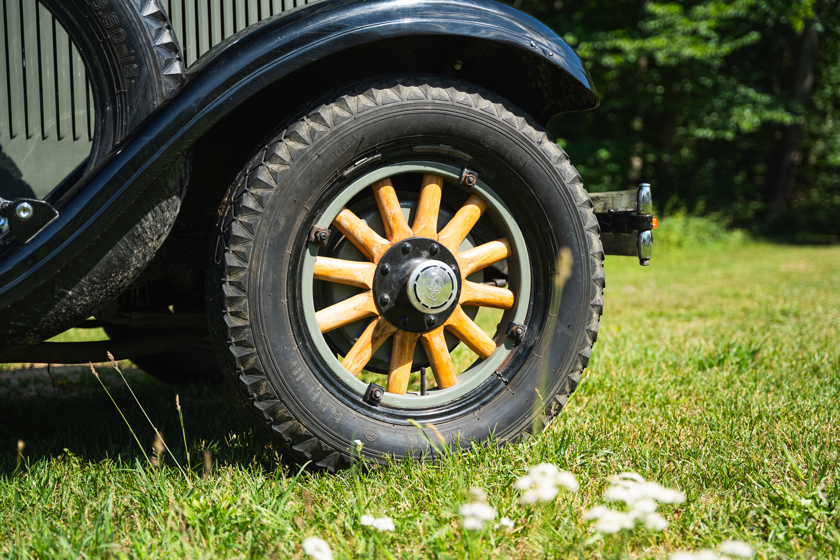 Exterior image of 1929 Dodge Brother Six (55)