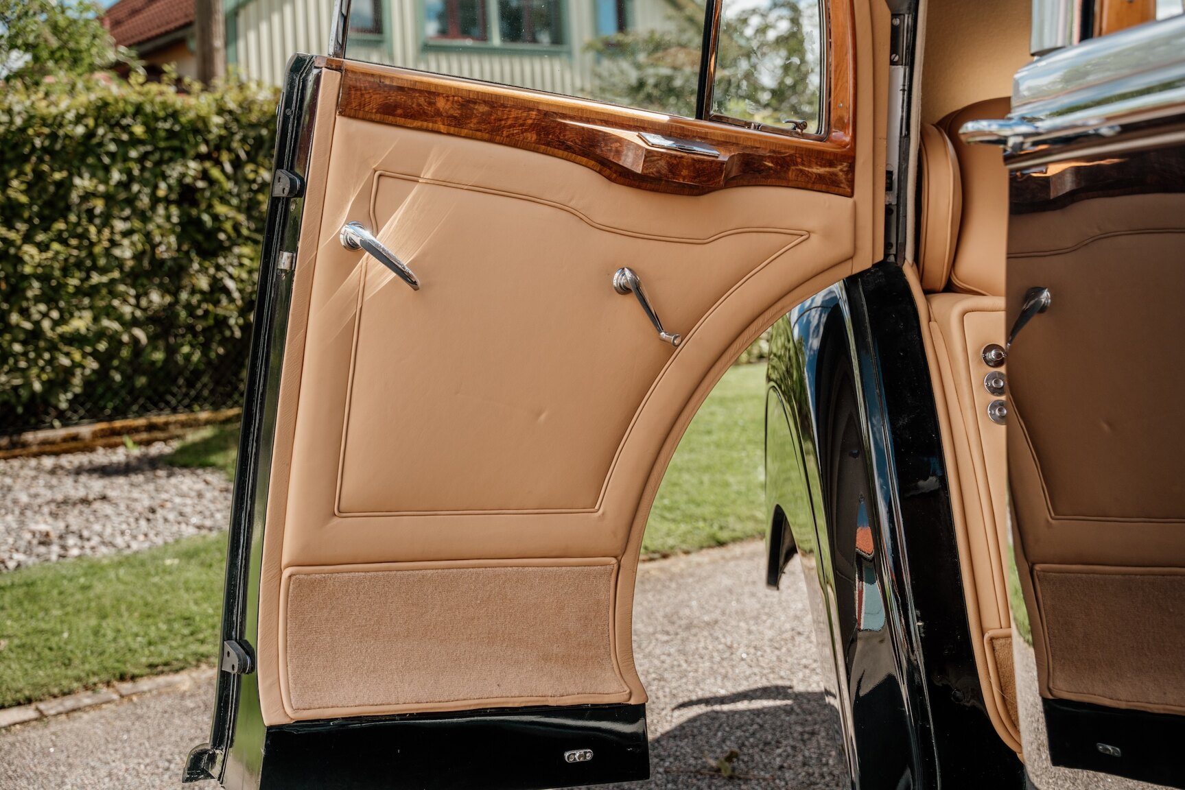 Interior image of 1949 Rolls Royce Silver Wraith