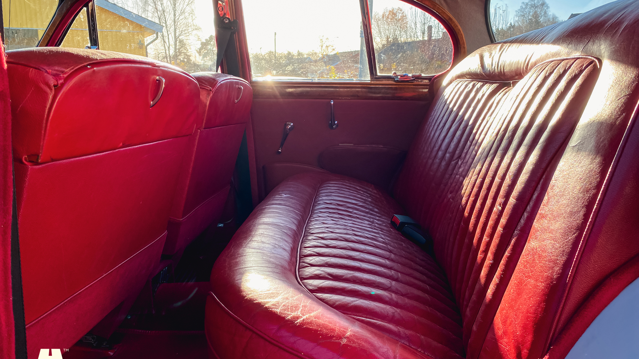 Interiörbild 1961 Jaguar Mark 2