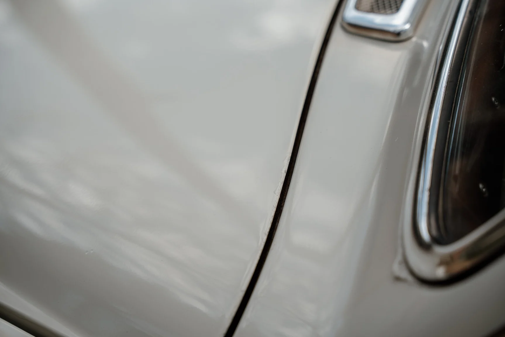 Exteriörbild på 1966 Volvo Amazon kombi (21)