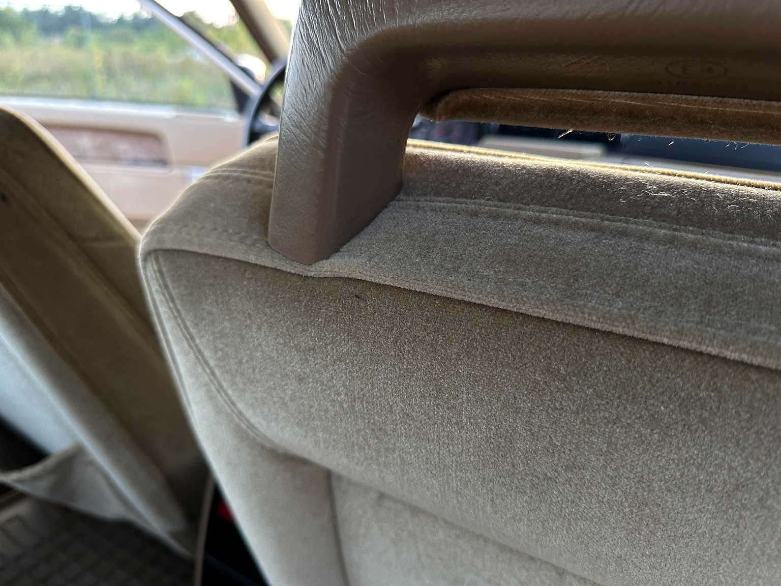 Innenraumfoto von 1986 Volvo 760 GLE 2.8 V6 Automatisk