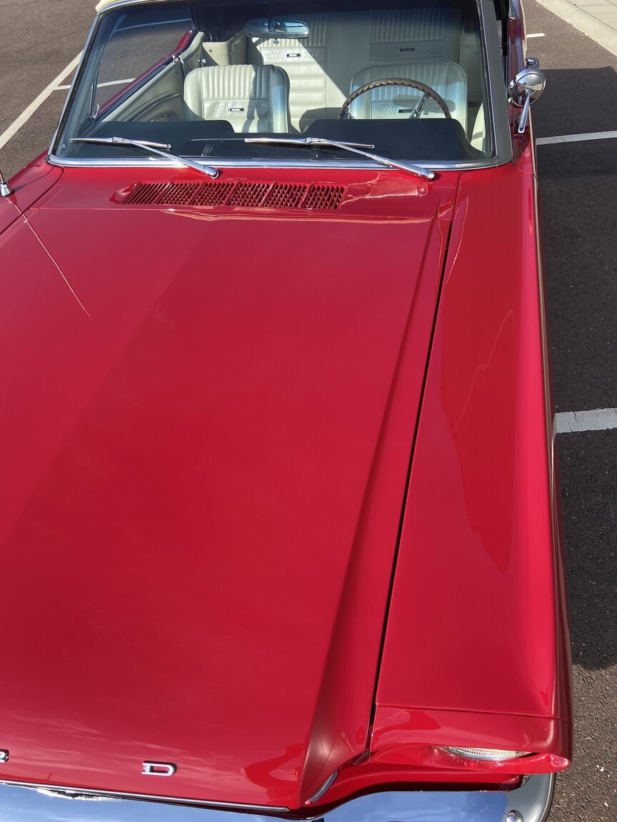 Exteriörbild på 1966 Ford Mustang Convertible