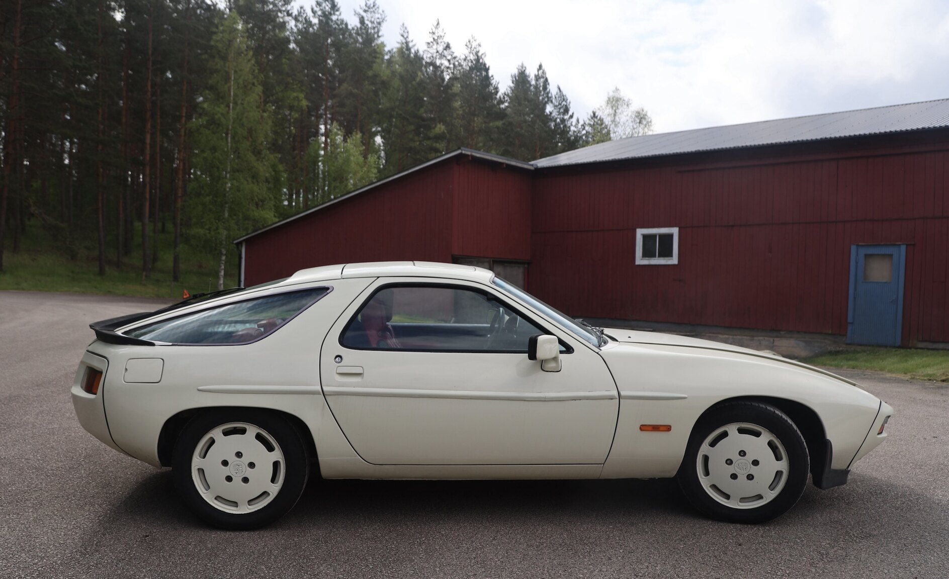Aussenfoto 1981 Porsche 928 S